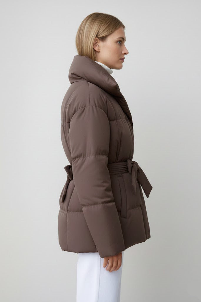 Isabelle - Jas met Ceintuur en Capuchon